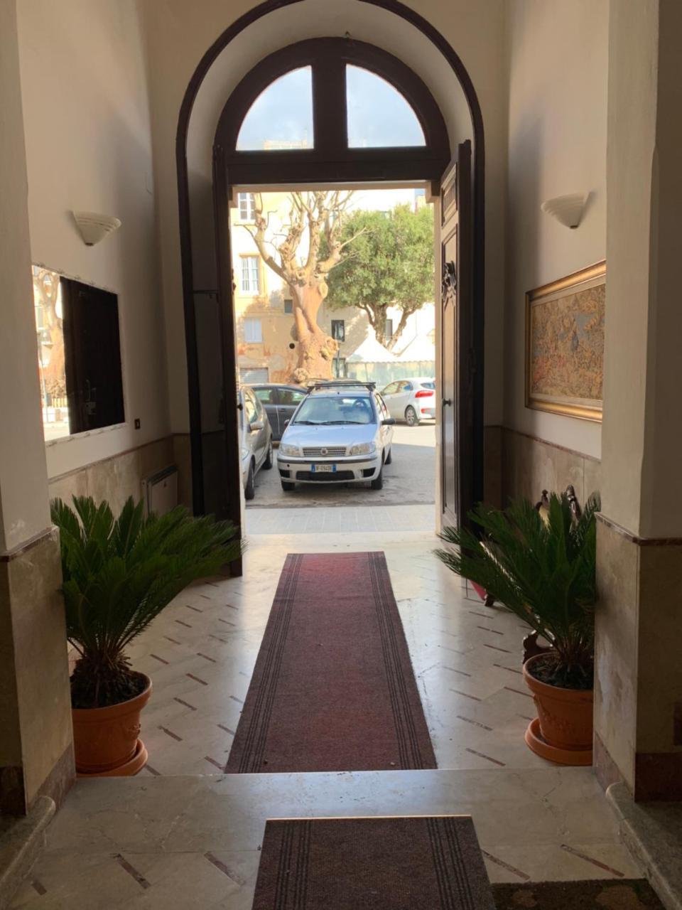 Il Bastione Duca D'Aosta Bed and Breakfast Τράπανι Εξωτερικό φωτογραφία